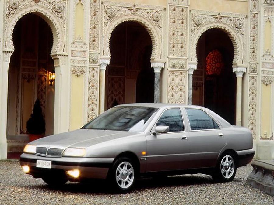  Lancia k 1994 года  (фото 9 из 14)